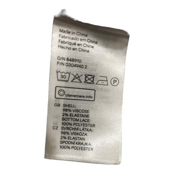 H&M lace hem black white sweater diamond pattern crocheted lace trim Large - Picture 11 of 11